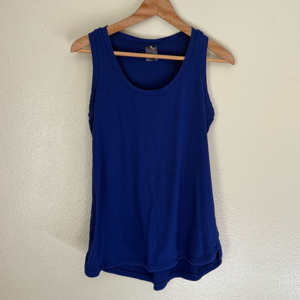 ❇️CALIA by Carrie Underwood Deep Blue Tank Top 2 for $22❇️